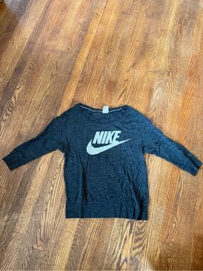 Nike Charcoal 3/4 length crew shirt with Light Gray Logo